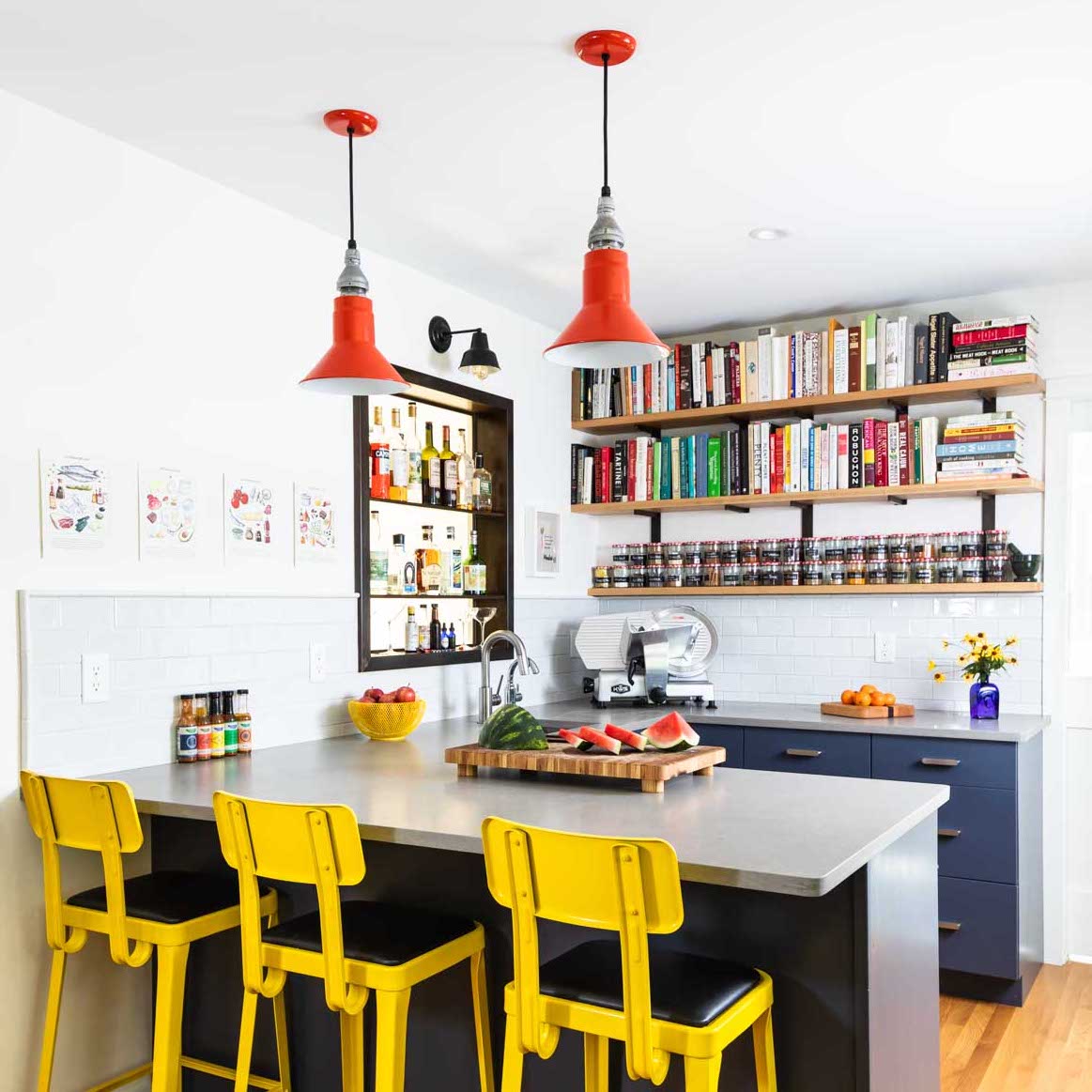Canal SoHo Cord Hung Pendant Light | Photo Courtesy of Workroom Design Studio & Lynn Graves Photography